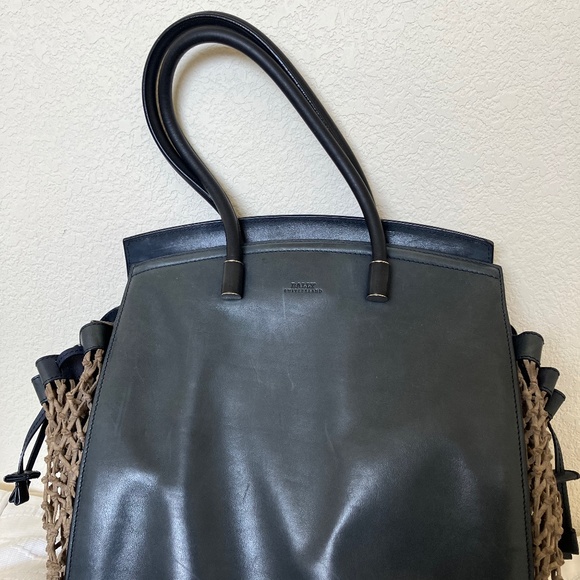 Bally bag Light Marine Fawn Donna Calf Woven used condition check pic for flaws - Picture 5 of 16